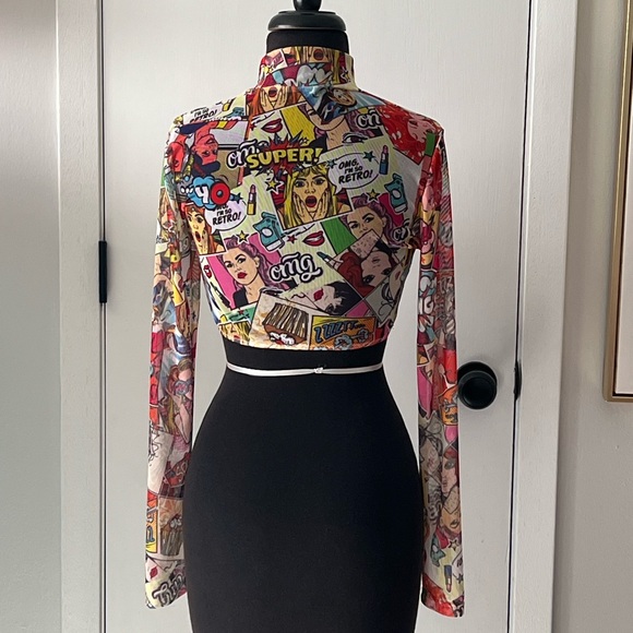 Fashion Nova Comic Crop Top - Picture 4 of 7